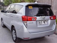 White Toyota Innova 2018 for sale in Manila