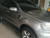 White Ford Everest 2017 for sale in Automatic