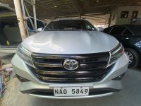 White Toyota Rush 2018 for sale in Automatic