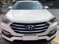 White Hyundai Santa Fe 2019 for sale in Manila