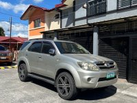 Selling White Toyota Fortuner 2007 in Manila