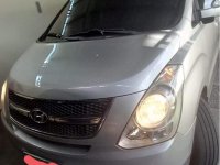 White Hyundai Starex 2010 for sale in Automatic