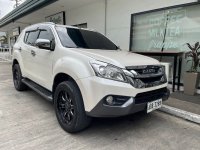 Selling Pearl White Isuzu Mu-X 2015 in Quezon City