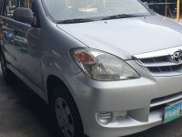 Selling White Toyota Avanza 2008 in Manila