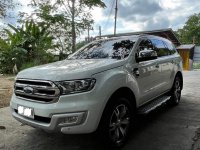 Sell White 2017 Ford Everest in Parañaque