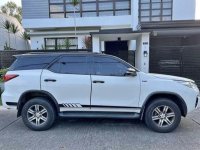 White Toyota Fortuner 2017 for sale in Manual