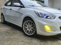 Sell White 2017 Hyundai Accent in Navotas