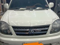 Selling Pearl White Mitsubishi Adventure 2015 in Valenzuela