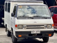 Selling White Mitsubishi L300 2017 in Parañaque