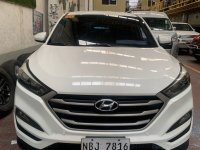 Selling White Hyundai Tucson 2018 in Quezon City