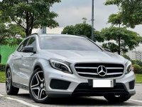 Sell White 2015 Mercedes-Benz 220 in Makati