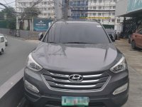 Selling Grey Hyundai Santa Fe 2013 SUV / MPV at 83000 in Manila
