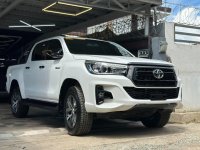 Sell White 2020 Toyota Hilux in Santiago