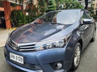 Sell White 2015 Toyota Corolla altis in Quezon City