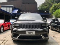 Sell White 2015 Jeep Grand Cherokee in Pasig