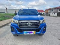 Selling White Toyota Hilux 2019 in Marikina