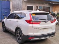 Selling White Honda Cr-V 2018 in Quezon City