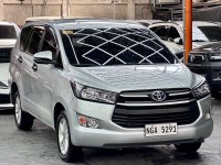 Selling White Toyota Innova 2020 in Parañaque