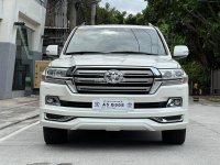 2019 Toyota Land Cruiser Premium 4.5 4x4 White Pearl AT in Manila, Metro Manila
