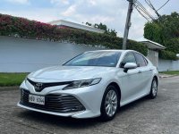 White Toyota Camry 2019 for sale in Muntinlupa