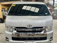 White Toyota Hiace 2017 for sale in Automatic