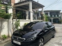 Green Peugeot 308 2017 for sale in Automatic