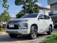 Selling White Mitsubishi Montero sport 2021 in Calamba