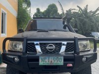 Sell White 2009 Nissan Patrol in Caloocan