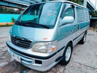 Selling White Toyota Hiace 2010 in Caloocan