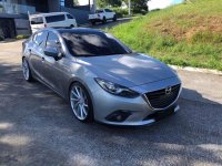 White Mazda 3 2019 for sale in Automatic