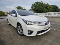 Sell Pearl White 2014 Toyota Corolla altis in Las Piñas