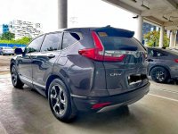 Selling White Honda Cr-V 2018 in Taytay