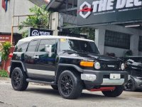 White Toyota Fj Cruiser 2015 for sale in Manila