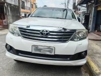 Selling White Toyota Fortuner 2012 in Quezon City