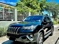 Selling White Toyota Fortuner 2017 in Las Piñas