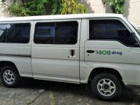White Nissan Urvan 2012 for sale in Manual