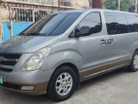 Selling White Hyundai Grand starex 2011 in Valenzuela