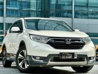 Selling White Honda Cr-V 2018 in Makati