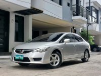 Selling White Honda Civic 2011 in Quezon City