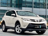 White Toyota Rav4 2013 for sale in Automatic