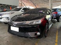 Selling White Toyota Altis 2018 in Pasig