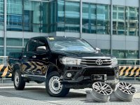 White Toyota Hilux 2018 for sale in Makati