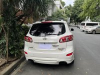 2011 Hyundai Santa Fe 2.2 CRDi GLS 4x2 AT (High) in Makati, Metro Manila