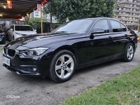 Selling White Bmw 318D 2016 in Pasig