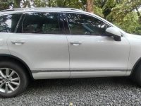 Pearl White Volkswagen Touareg 2015 for sale in Parañaque