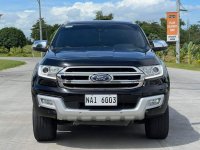 Selling White Ford Everest 2018 in Parañaque