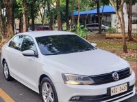 White Volkswagen Jetta 2016 for sale in Quezon City