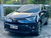 White Toyota Rav4 2017 for sale in Automatic