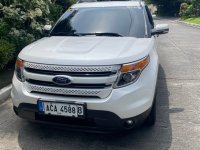 Selling White Ford Explorer 2014 in Pasig