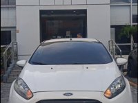 White Ford Fiesta 2014 for sale in 